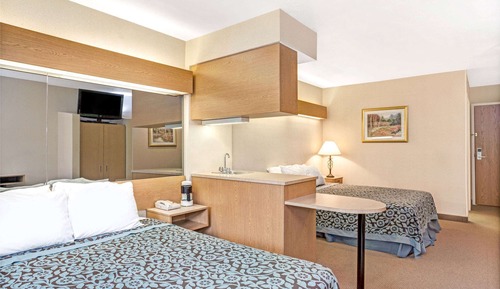 Suite, 1 King Bed, Non Smoking