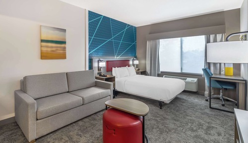 Suite, Multiple Beds, Accessible, Non Smoking