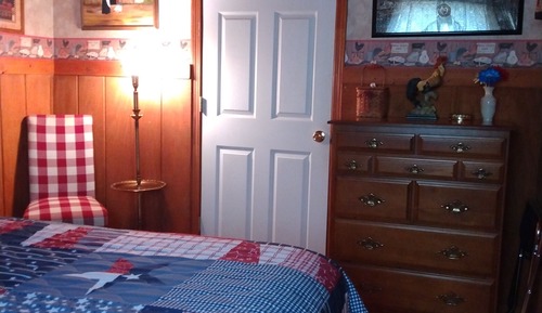 Basic Room (The Roosting Place With Shared Bath)