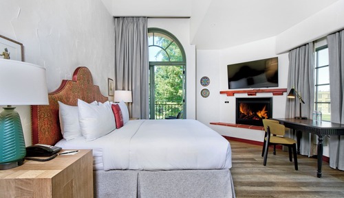 Junior Suite, 1 King Bed