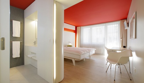 Standard Double Room, 2 Twin Beds, Courtyard View