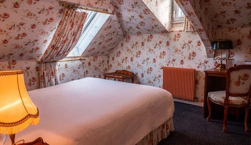 Suite (Mansardée)