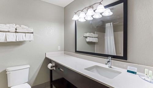 Standard Room, 2 Queen Beds, Non Smoking