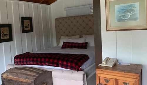 Chalet, 1 Queen Bed with Sofa bed
