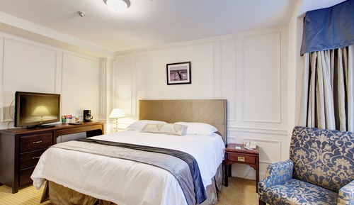 Basin View Room with Queen Bed