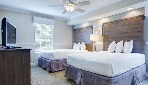 Condo, 2 Bedrooms, Accessible