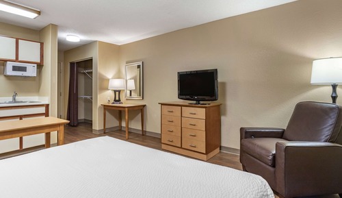 Studio, 1 Queen Bed, Non Smoking