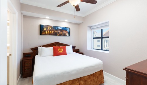 Signature Suite, 2 Bedrooms (Deluxe)