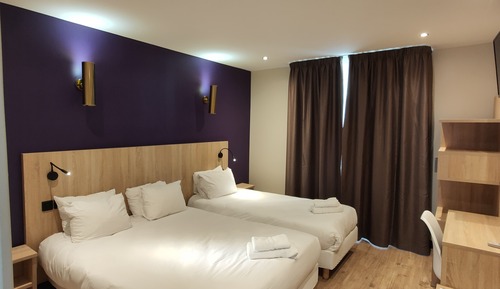 Triple Room
