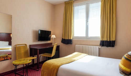 Comfort Double Room, City View