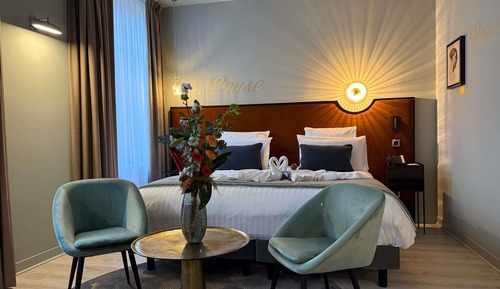 Privilege, Room, 1 King Bed