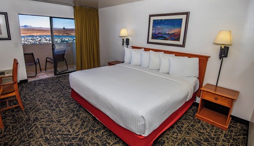 View, One King Bed, Non-Smoking