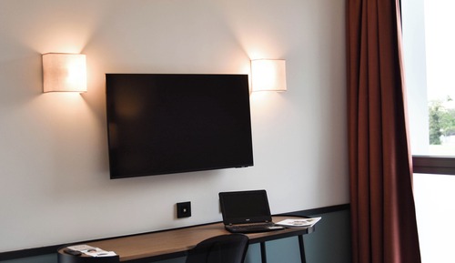 Privilege, Room, 1 Queen Bed