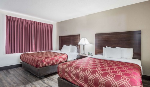 Standard Room, 2 Queen Beds, Smoking, Ground Floor