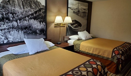 Room, 2 Queen Beds, Non Smoking (Pet-Friendly)