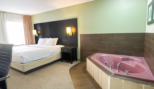 Suite, 1 Bedroom, Jetted Tub