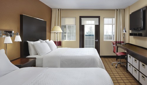 Room, 2 Queen Beds, Ground Floor