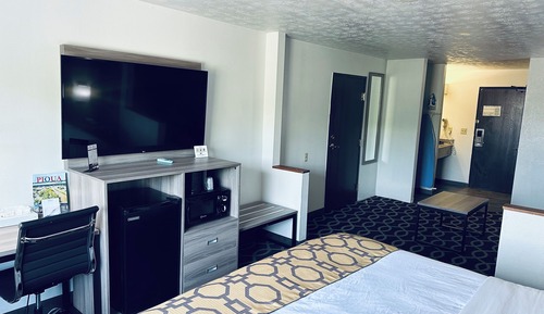 Deluxe Studio Suite, 1 King Bed, Non Smoking