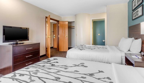 Suite, 2 Double Beds, Non Smoking