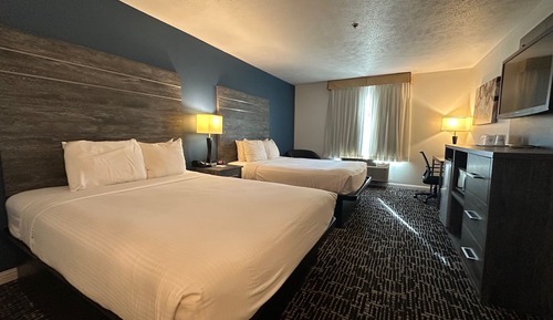 Standard Room, 2 Queen Beds, Accessible, Non Smoking (Walk-in Shower)