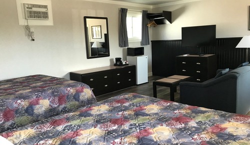Superior Room, 2 Queen Beds (No Pets Allowed)