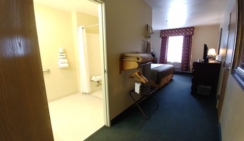 Room, 1 King Bed, Accessible, Non Smoking (Mobility Accessible)