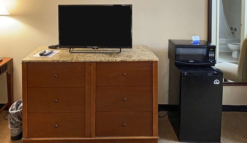 Room, 1 King Bed, Accessible, Non Smoking