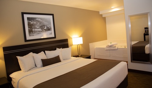King Room with Jetted Tub Non Smoking