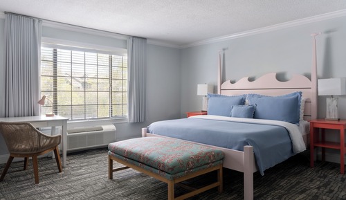 Traditional Room, 1 King Bed, Garden View