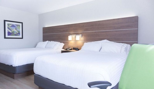 Standard Room, 2 Queen Beds
