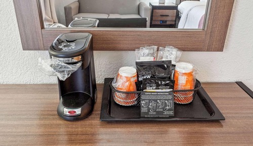 Standard Room, 2 Queen Beds, Non Smoking