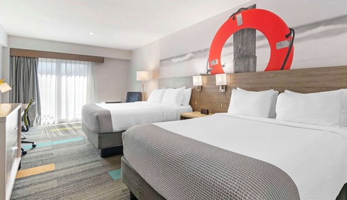 Standard Room, 2 Queen Beds, Balcony, City View