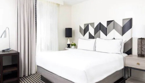 Signature Room, 1 Bedroom (Recently Renovated)