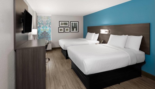 Deluxe Room, 2 Double Beds, Non Smoking