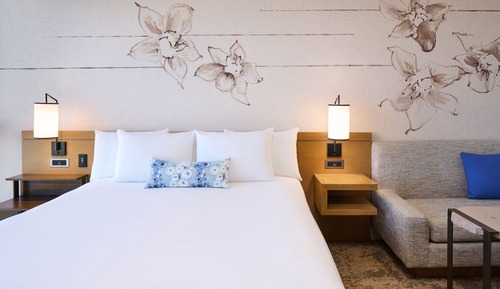 Ocean Front 1 King Bed