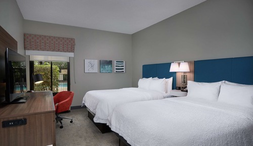 Room, 2 Queen Beds, Accessible, Balcony (Hearing)