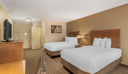 Standard Room, 2 Double Beds, Non Smoking, Refrigerator & Microwave