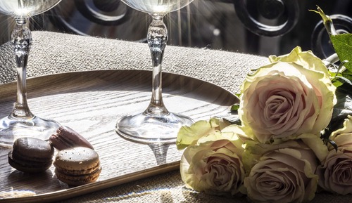 Family Room (with Spa Access)