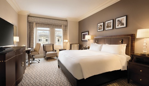 Fairmont Gold, Room, 1 King Bed