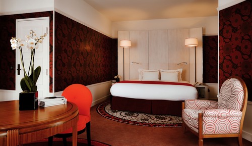 Junior Suite, 1 King Bed (Republic Square view)