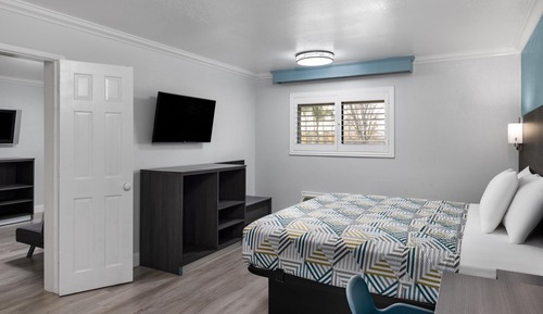 Studio Suite, 1 King Bed, Jetted Tub