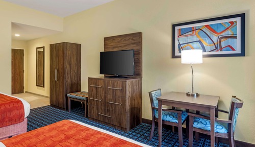 Standard Room, 2 Queen Beds, Accessible, Non Smoking