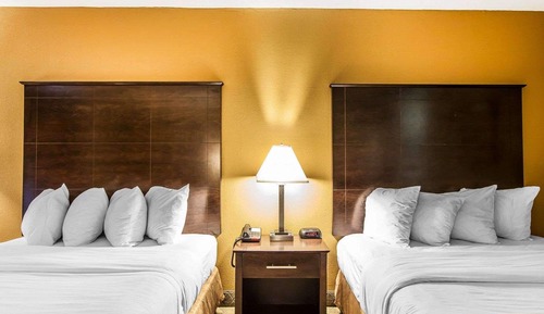 Standard Room, 2 Queen Beds, Non Smoking