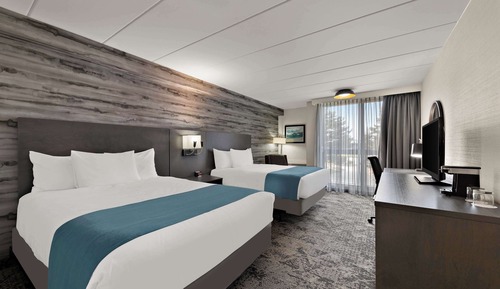 Standard Room, 2 Queen Beds, Non Smoking, Balcony (Walk-in Shower)