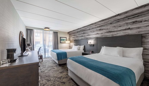 Standard Room, 2 Queen Beds, Non Smoking, Refrigerator & Microwave (Walk-in Shower)