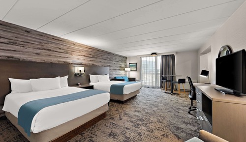 Suite, 2 Queen Beds, Non Smoking, Balcony (Walk-in Shower;Larger Room)
