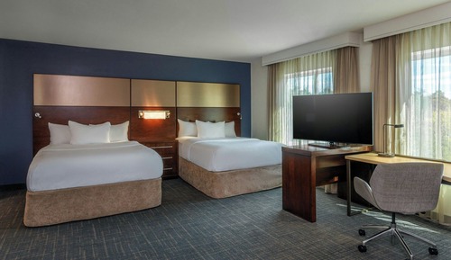 Studio, Multiple Beds