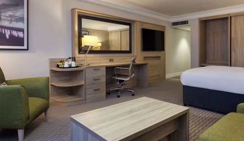 Deluxe Room, 1 King Bed