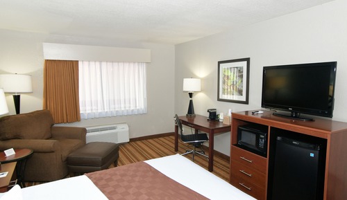 Standard Room, 1 King Bed, Non Smoking, Refrigerator & Microwave