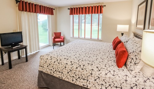 Room (3 Bedroom 2 Bath)